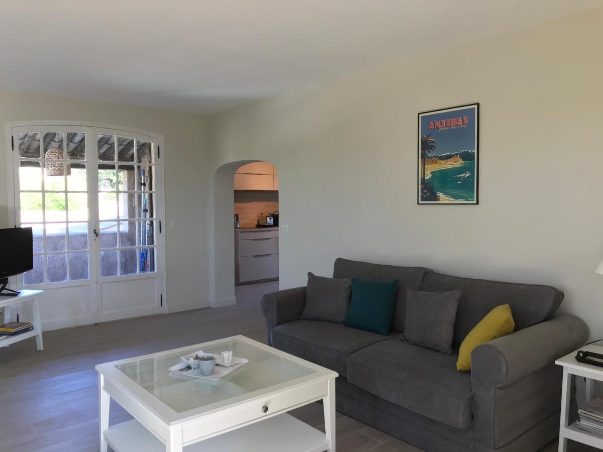 06D - Appartement Spacieux Avec Terrasses, Jardin Et Piscine Roquefort Les Pins Dış mekan fotoğraf